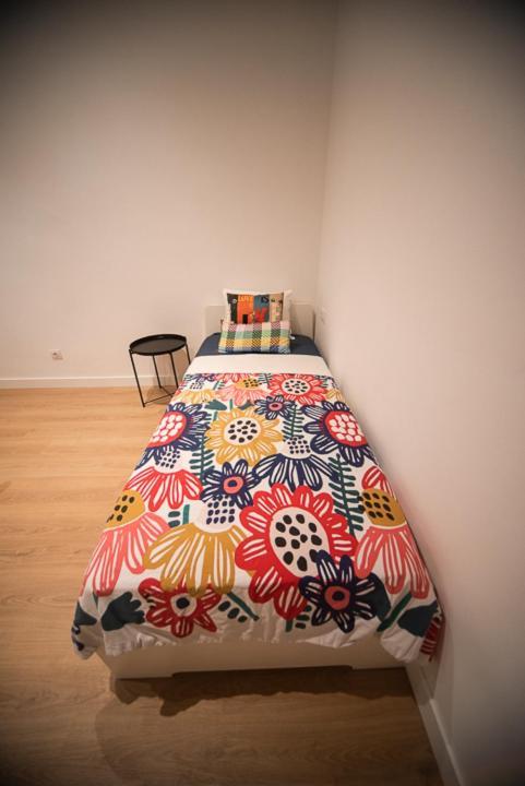 By Universitat Private Rooms Barcelone Extérieur photo